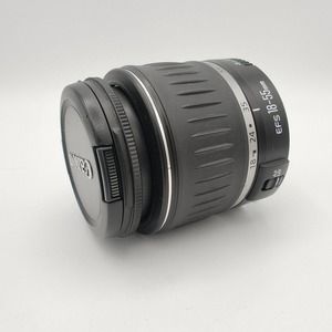 Canon EF-S 18-55mm F/3.5-5.6 III Camera Lens With Lens Cap